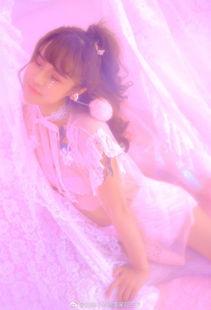 粉红网红,揭秘网络红人的魅力与影响力